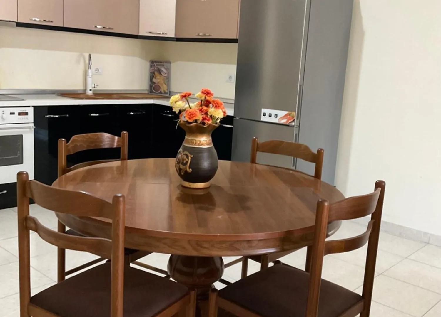 Entony Apartament Vlorë Apartmán