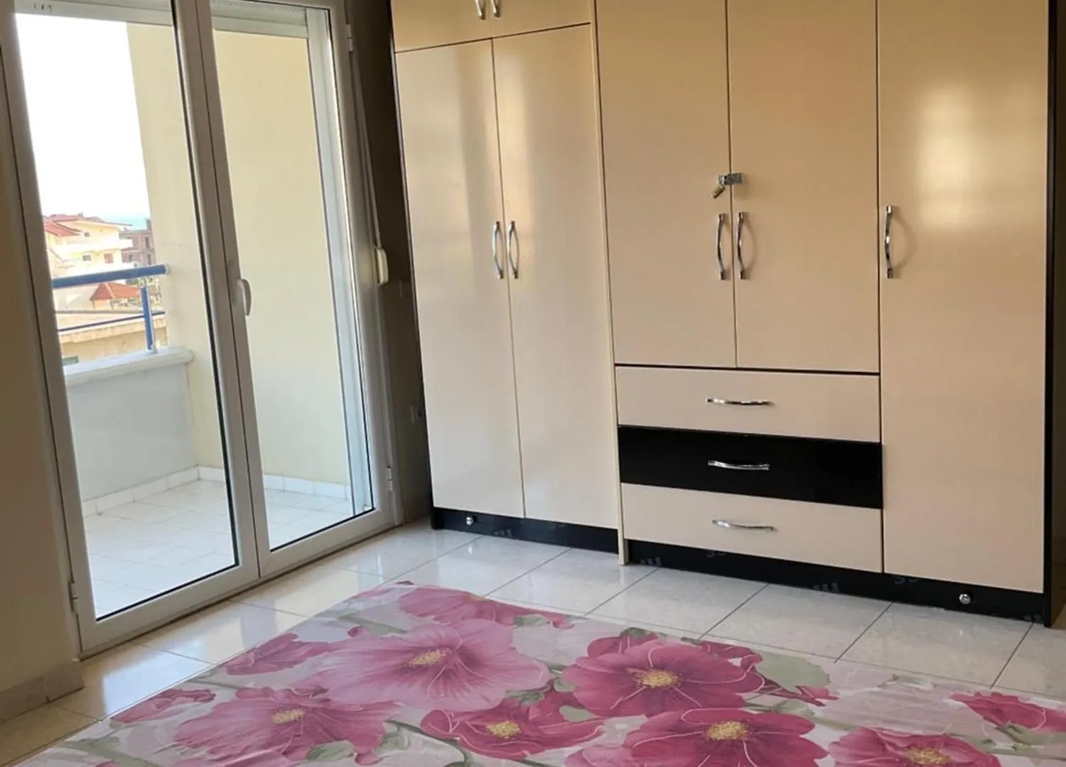 Entony Apartament Vlorë